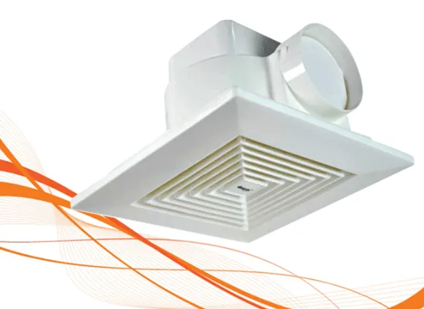 Kỹ thuật viên đang kiểm tra sơ đồ lắp đặt quạt thông gió âm trần cho văn phòng