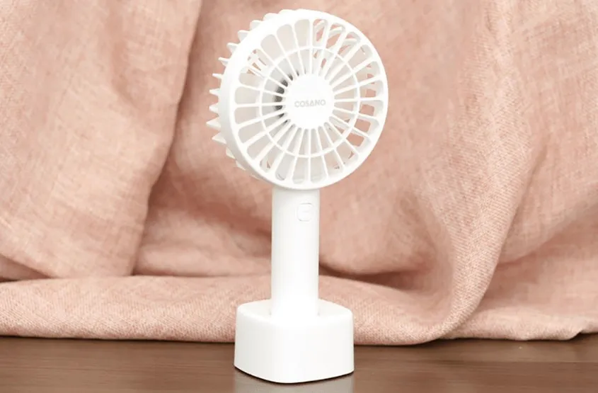 Người dùng cần kiểm tra kỹ bảng mạch để phát hiện các dấu hiệu cháy xém hoặc linh kiện bị phồng