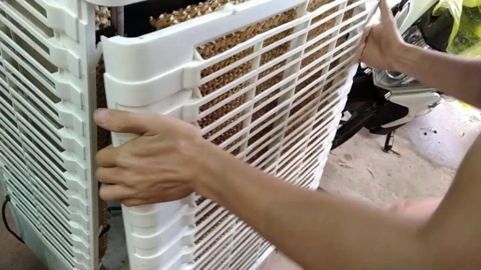 Cách tháo cánh quạt điều hoà