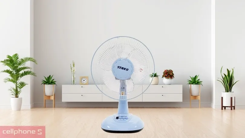 Cận cảnh động cơ và cánh quạt điện được thiết kế khí động học nhằm tối ưu lưu lượng gió và giảm tiếng ồn