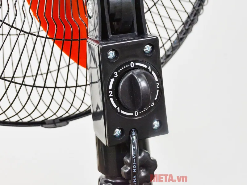 Bảng điều khiển dạng núm vặn 3 tốc độ đơn giản và dễ sử dụng cho mọi lứa tuổi