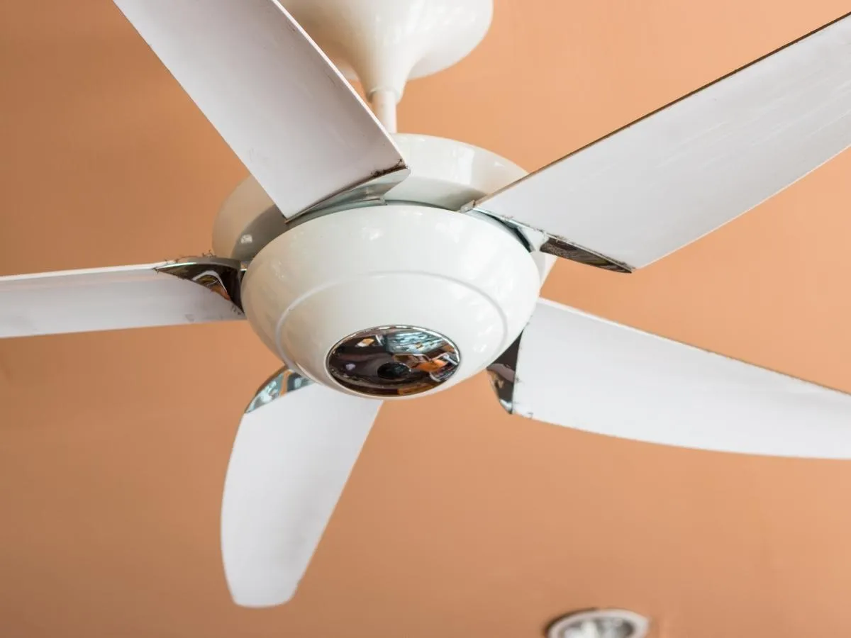 HITA cam kết phân phối đa dạng các dòng quạt trần chính hãng, với chất lượng tốt và mức giá cạnh tranh hàng đầu trên thị trường