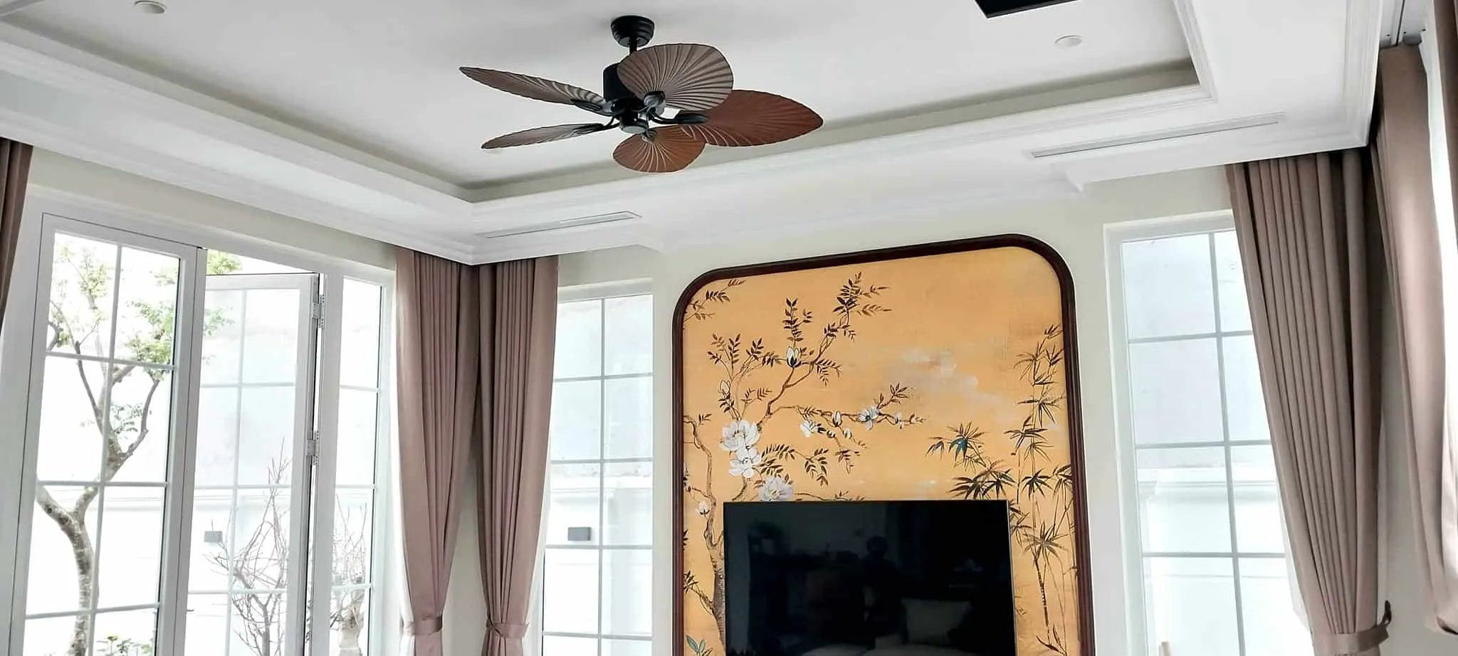 quạt trần phòng khách