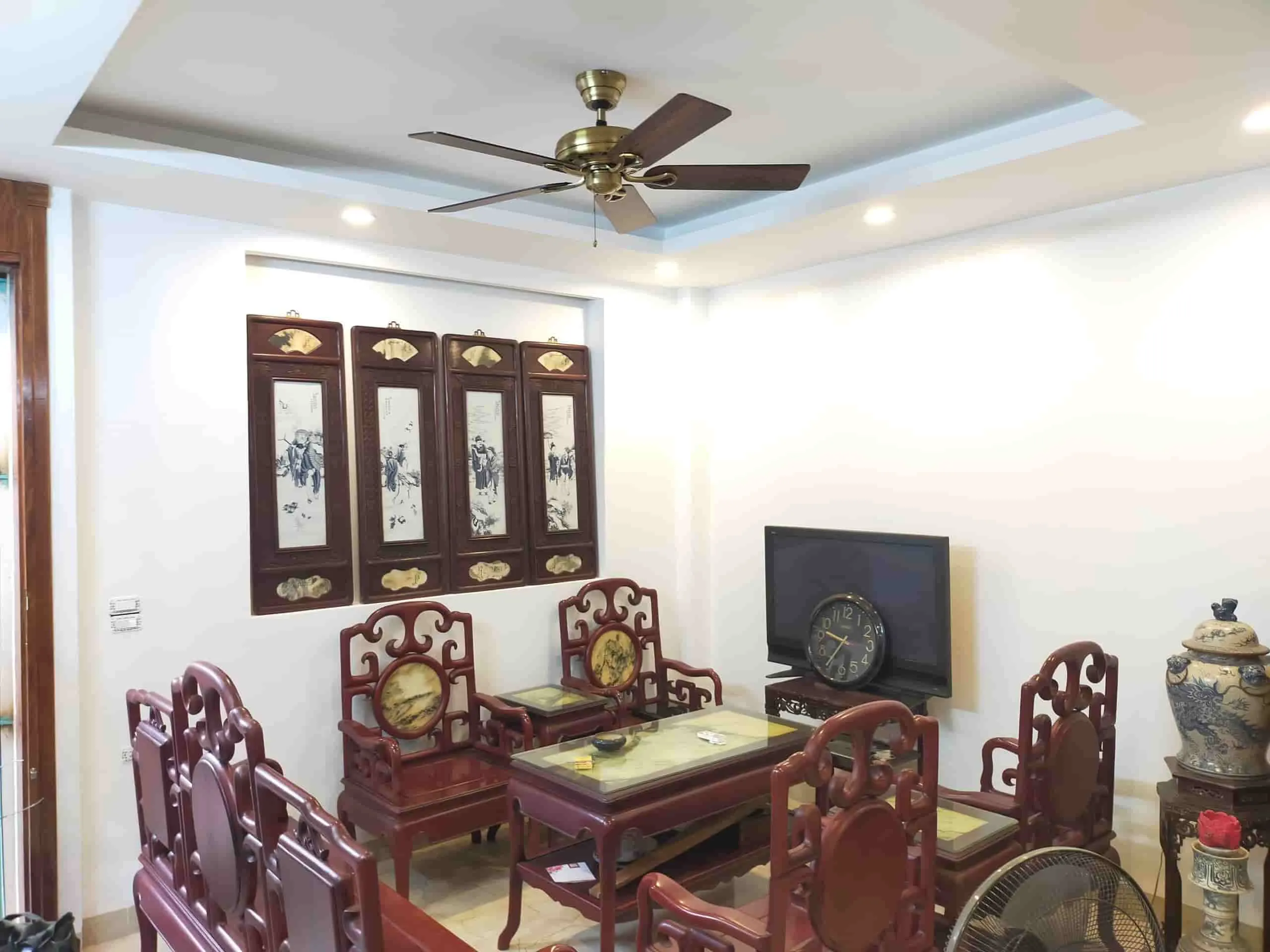quạt trần phòng khách